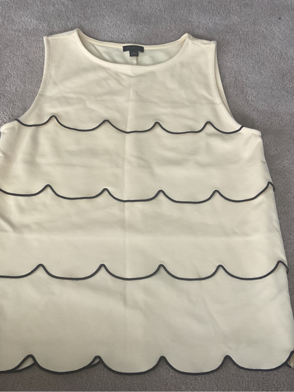 Ann Taylor Factory Yellow Tank with Navy Scalloped Trim